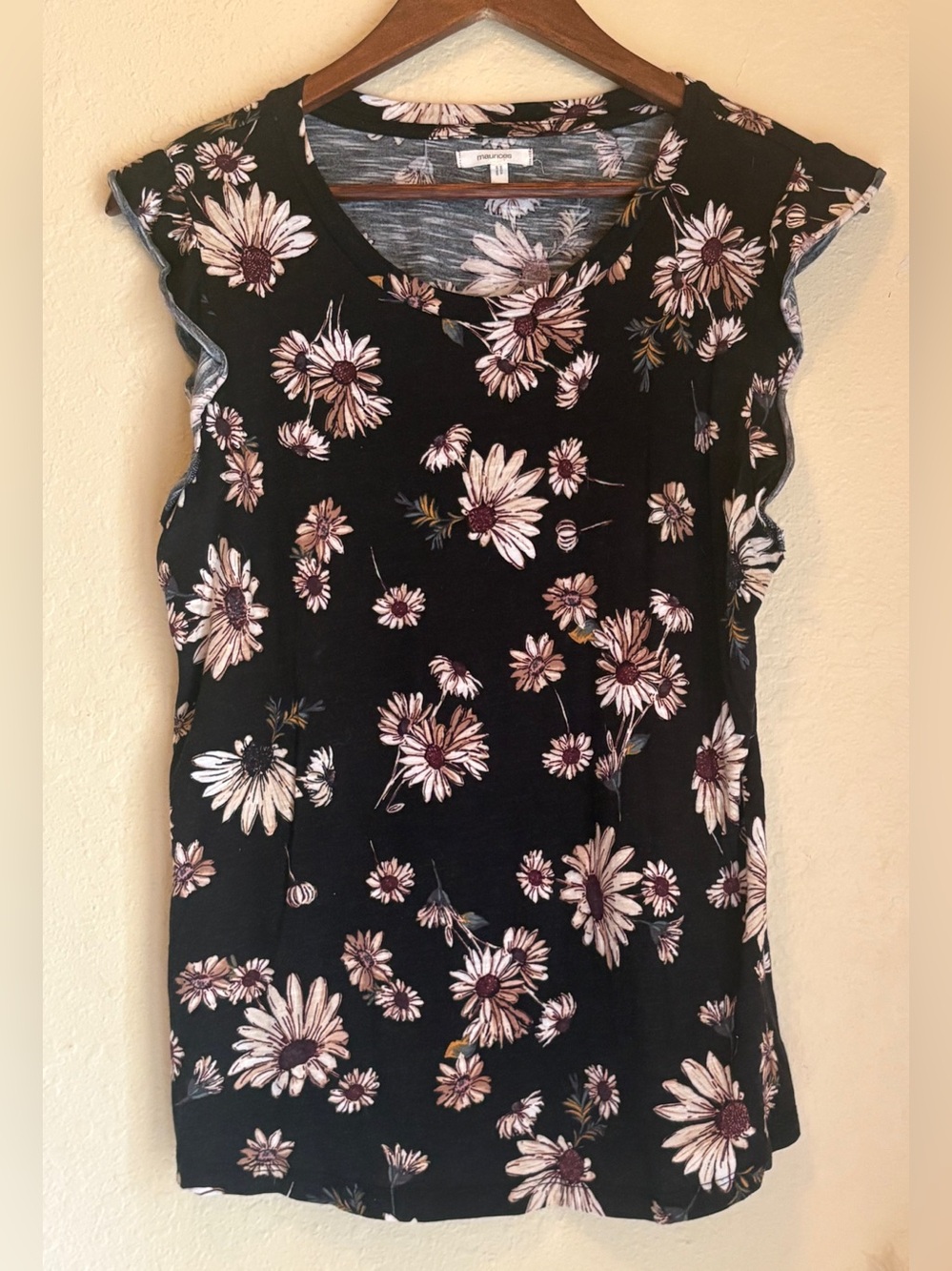 Maurice's fall daisy print top size large